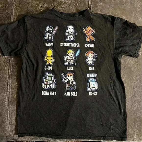 Boys size small Star Wars 8 bit t shirt - Picture 1 of 2
